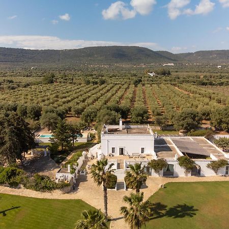 Masseria Eccellenza Pezze Di Greco Exterior foto