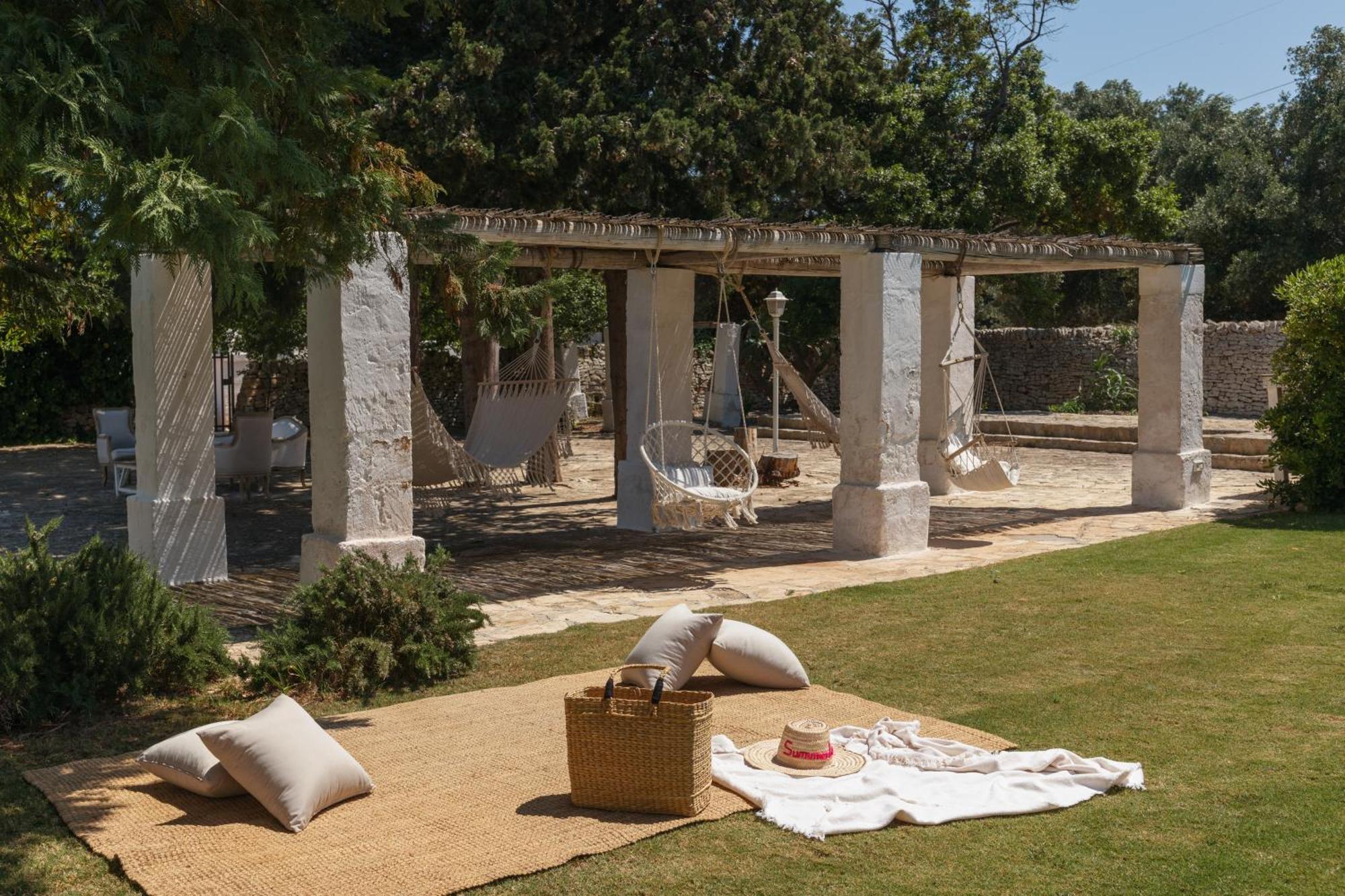 Masseria Eccellenza Pezze Di Greco Exterior foto